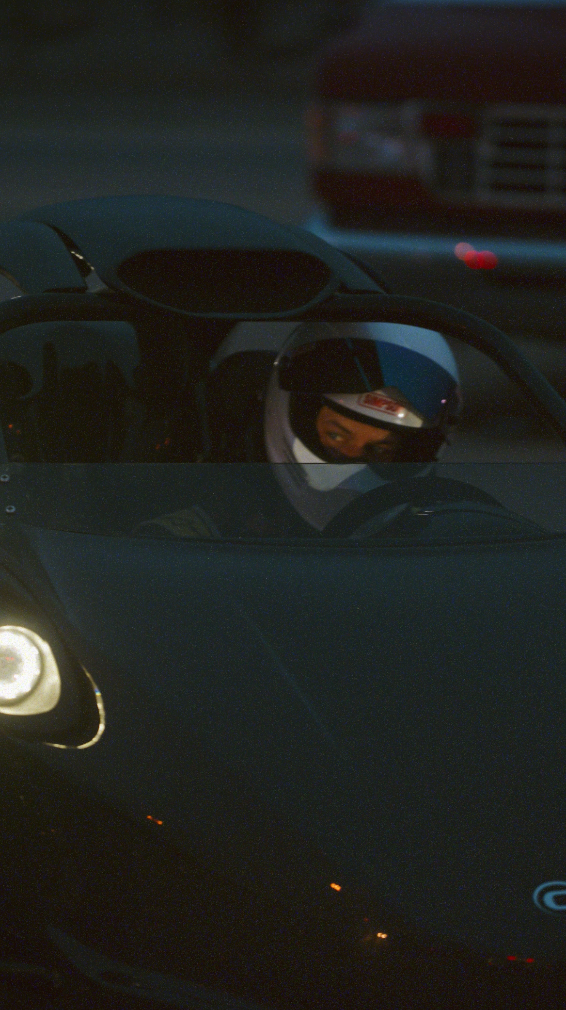 Background fallback image